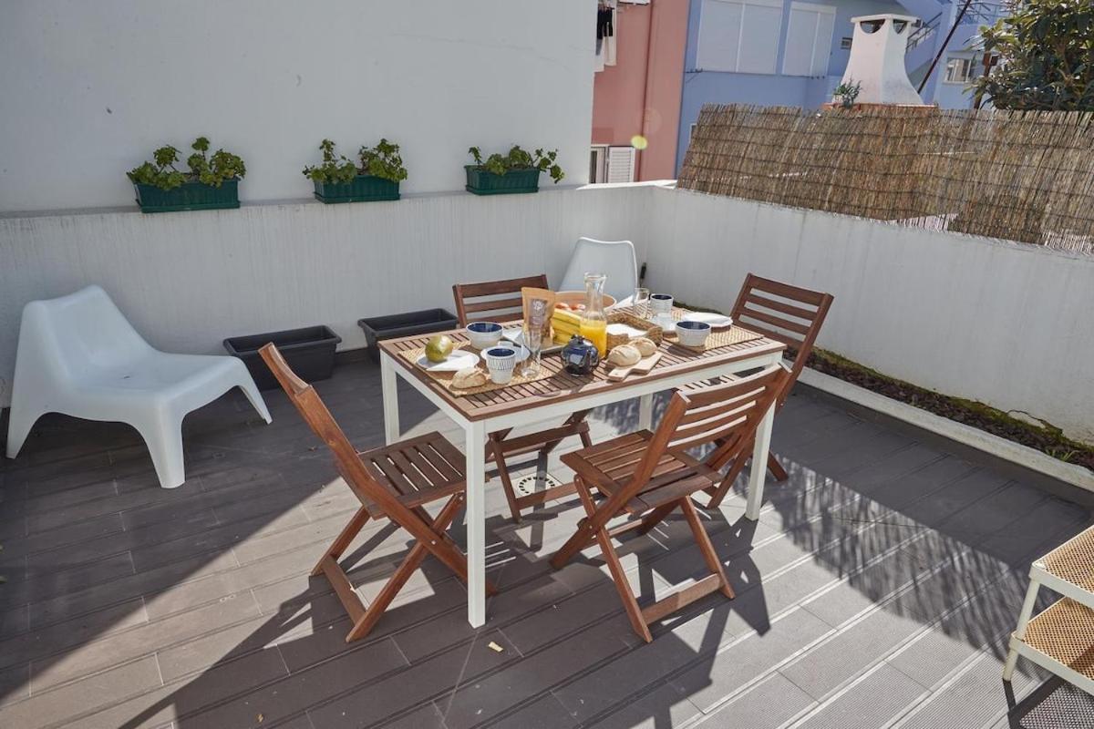 Modern 2 Bedroom Apartment In Estrela With Outside Terrace! Amazing For Families, Couples, Friends ลิสบอน ภายนอก รูปภาพ